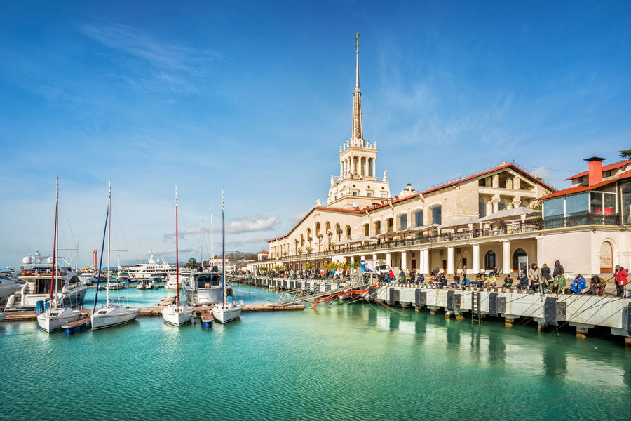 Семейная скидка 22% по промокоду FAMILY на Череповец-Сочи-Череповец